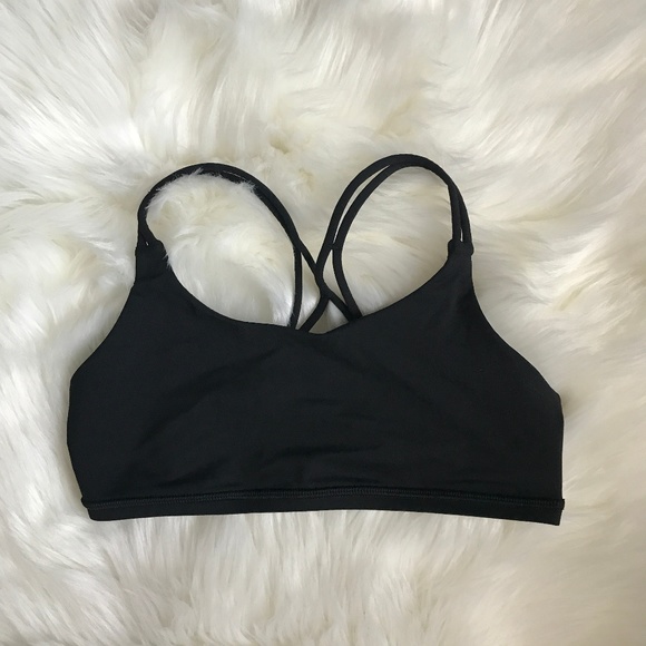 girls black sports bra